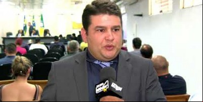 Vice prefeito assumi para cobrir férias de Luizão