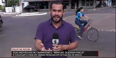 Vídeo: Indivíduos 'queimam pneus' e põe a vida de várias pessoas em risco em Rolim de...